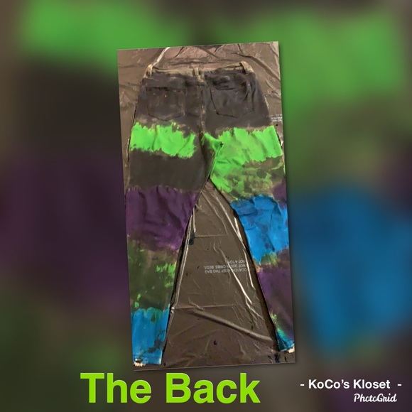 Jeans - Picture 2 of 4